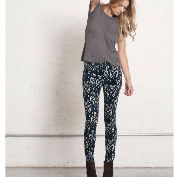 ikat Pattern Printed Corduroy Pants Size 25